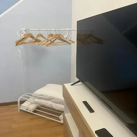 Apartment Greta's A 2 Minuti Dal Lago Arona