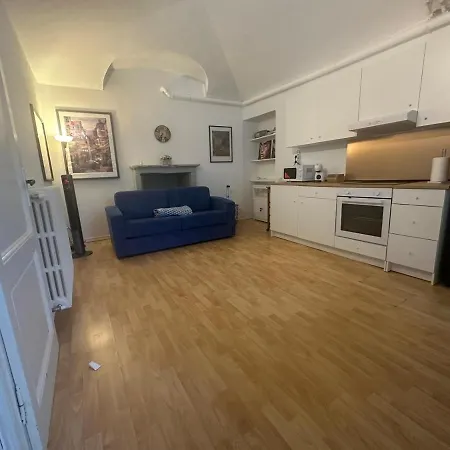Greta's A 2 Minuti Dal Lago شقة *
